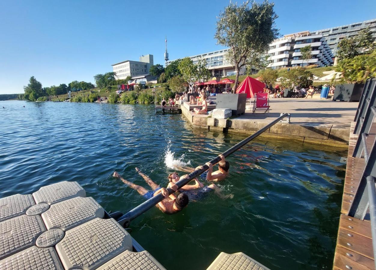 Austria Center - An Der Donau Apartment Vienna