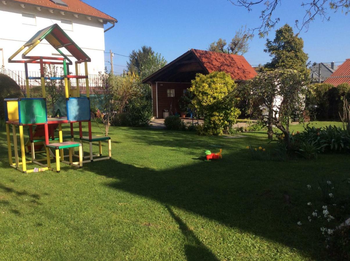 Apartment Austria Center - An Der Donau